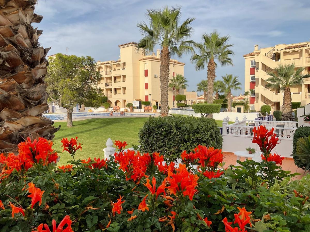 Gound Floor Bungalow Jumilla III Playa Flamenca Dehesa de Campoamor  Kültér fotó